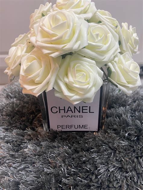 chanel camelia 2|chanel vase with flowers.